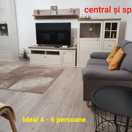 Mia Central Apart, 3 Rooms, 2 Baths, Afi Mall Braşov Eksteriør bilde